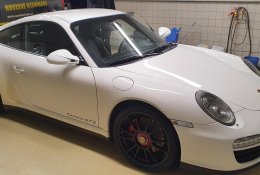 Otevření Porsche 911 Carrera GTS